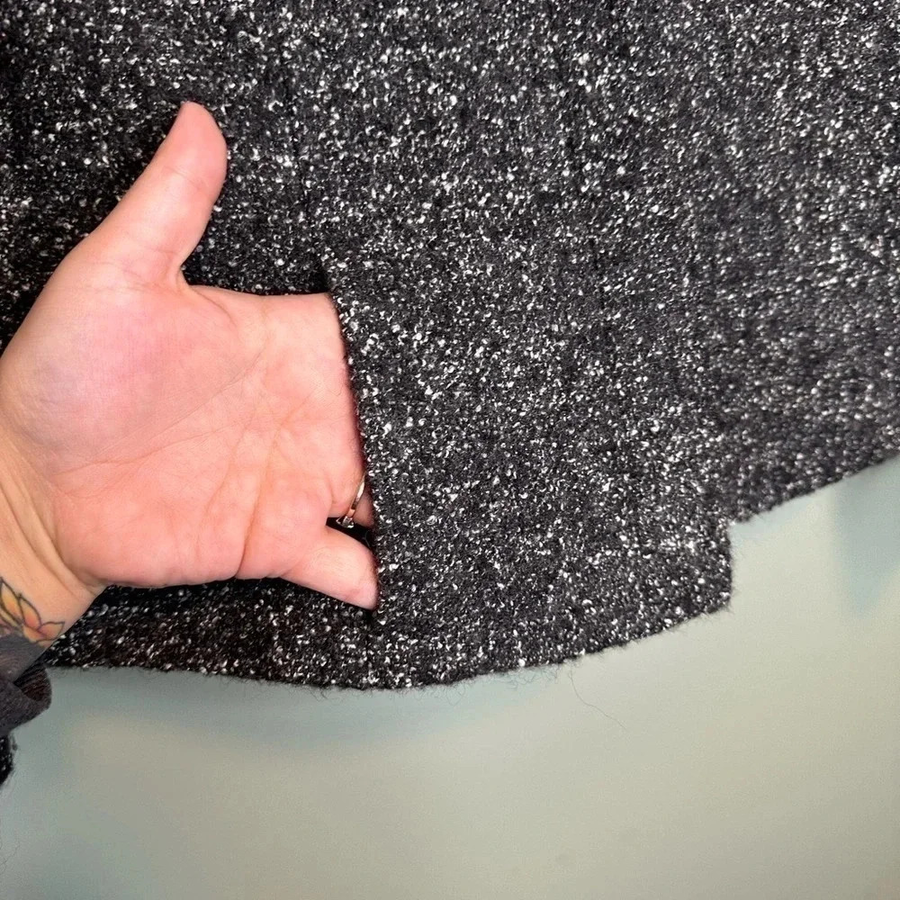 Ann Taylor Black Tweed Blazer with Red Lining - Picture 5 of 8
